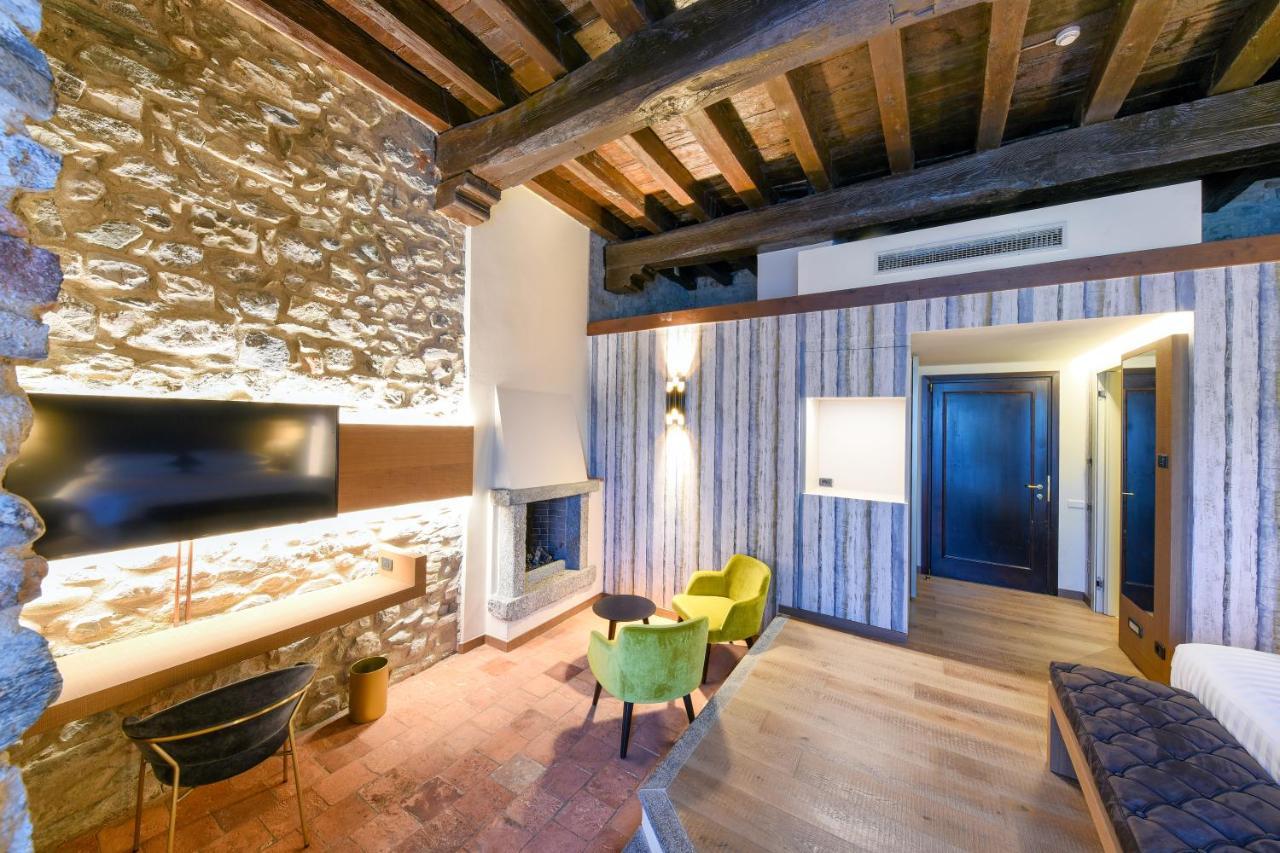 Relais & Spa Castello Di Casiglio Έρμπα Εξωτερικό φωτογραφία