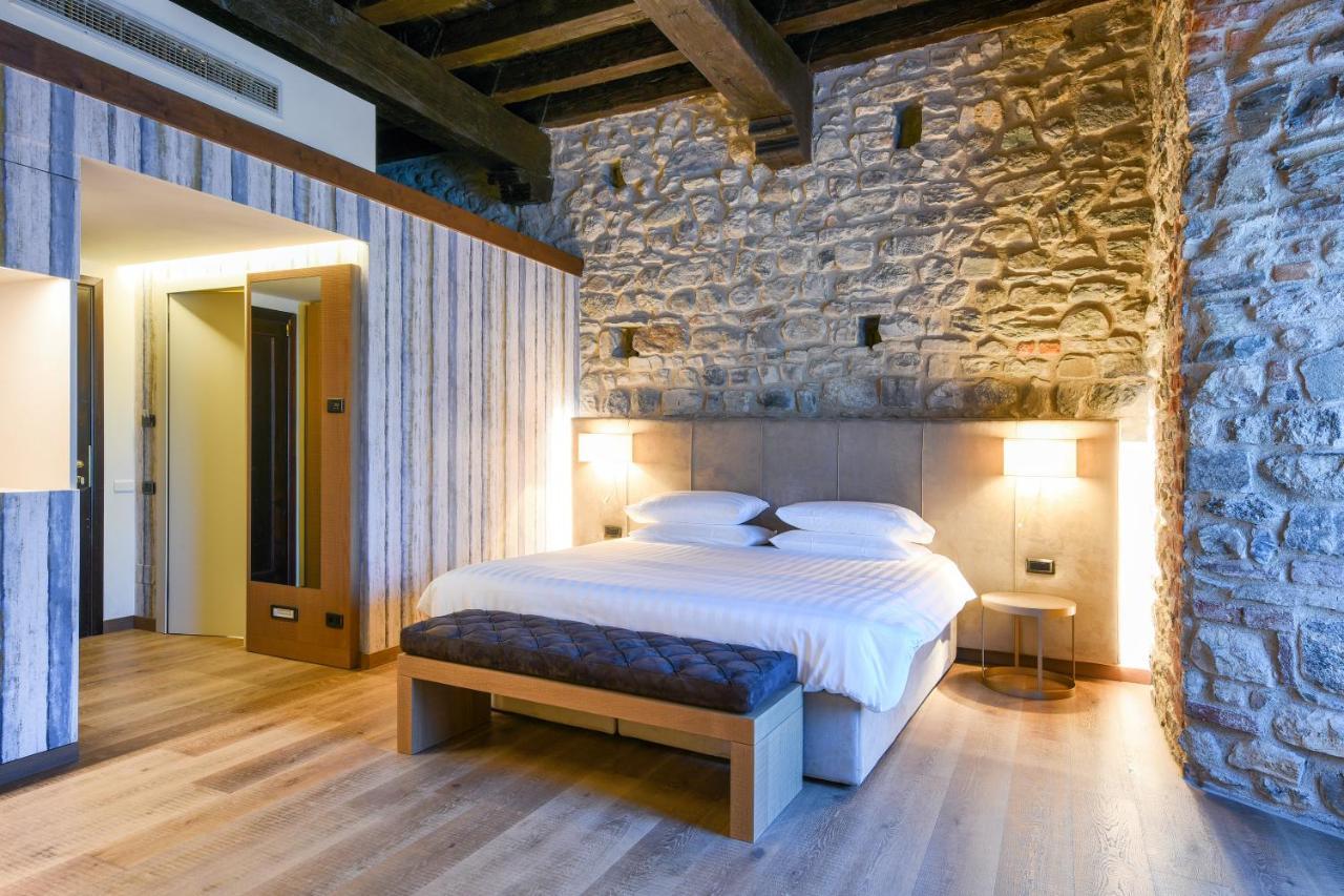 Relais & Spa Castello Di Casiglio Έρμπα Εξωτερικό φωτογραφία