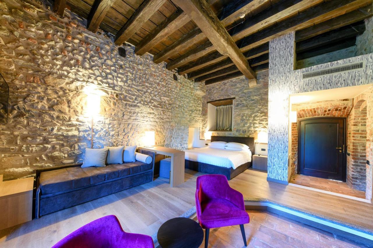 Relais & Spa Castello Di Casiglio Έρμπα Εξωτερικό φωτογραφία