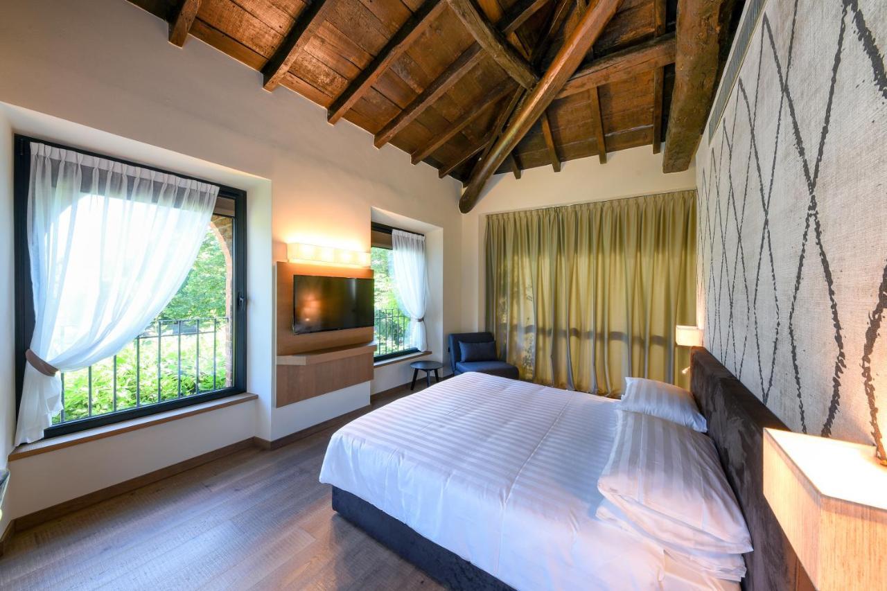 Relais & Spa Castello Di Casiglio Έρμπα Εξωτερικό φωτογραφία